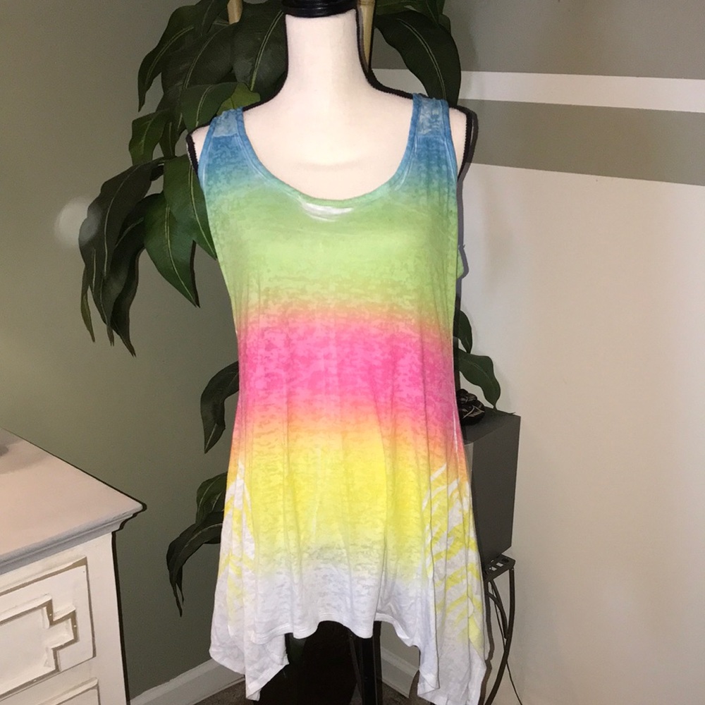 Multi colored woman’s summer top, size L/XL
